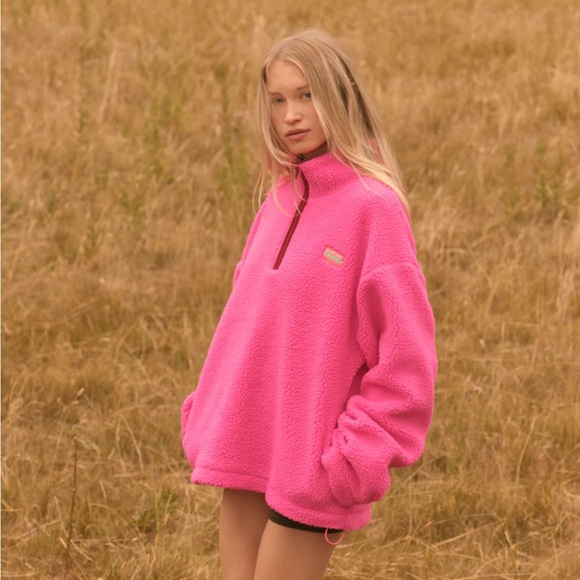 Dairy Boy Green Mountain Fleece Highlighter Pink Pullover - Picture 4 of 6